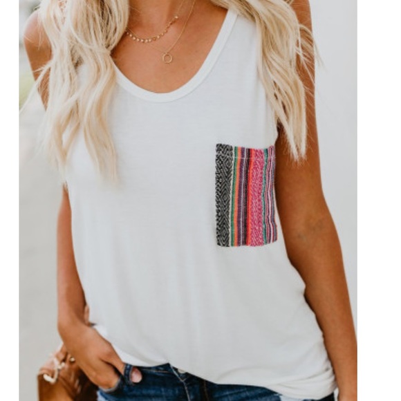 Tops - 🛍LAST ONE🛍 White tank with multi color pocket